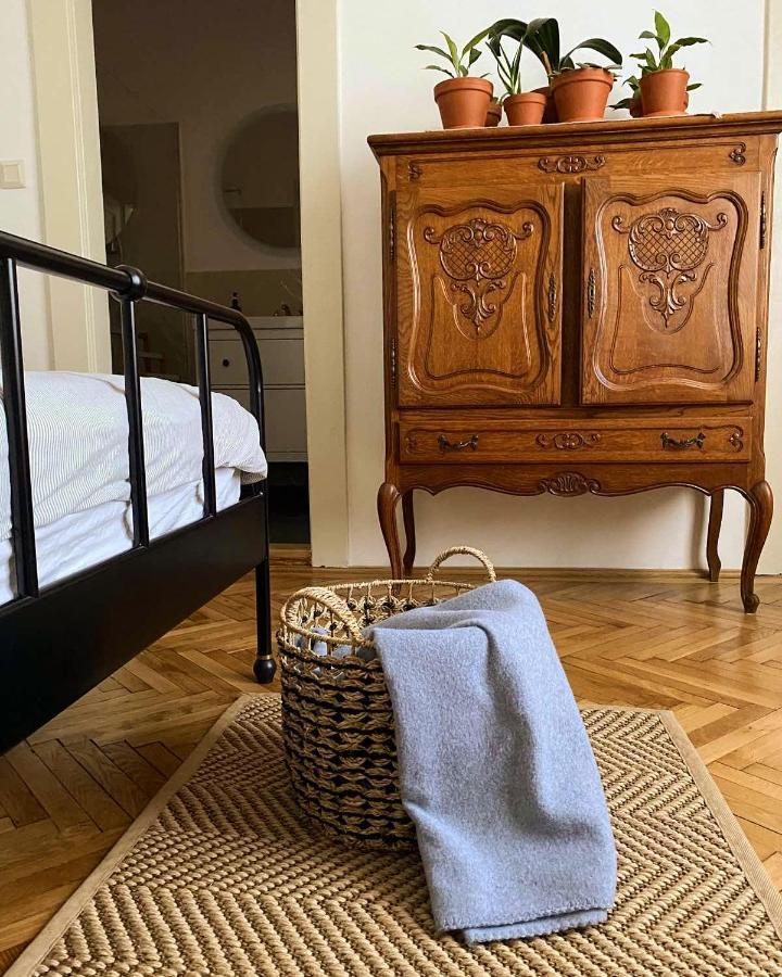 Romantic Apartment In The City Centre Banska Stiavnica Bagian luar foto