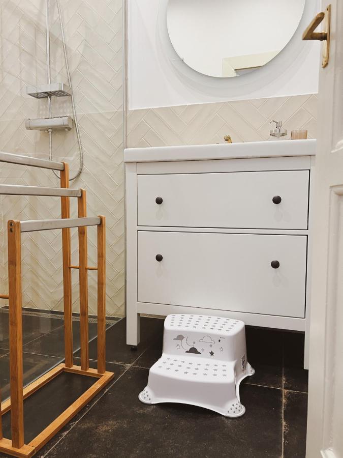 Romantic Apartment In The City Centre Banska Stiavnica Bagian luar foto